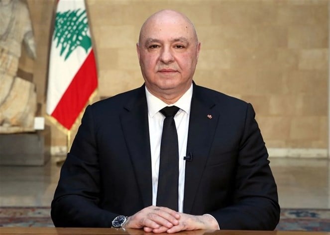 الرئيس عون وصل الى الجزائر: الزيارة ستفتح آفاقا جديدة للتعاون بين بلدينا